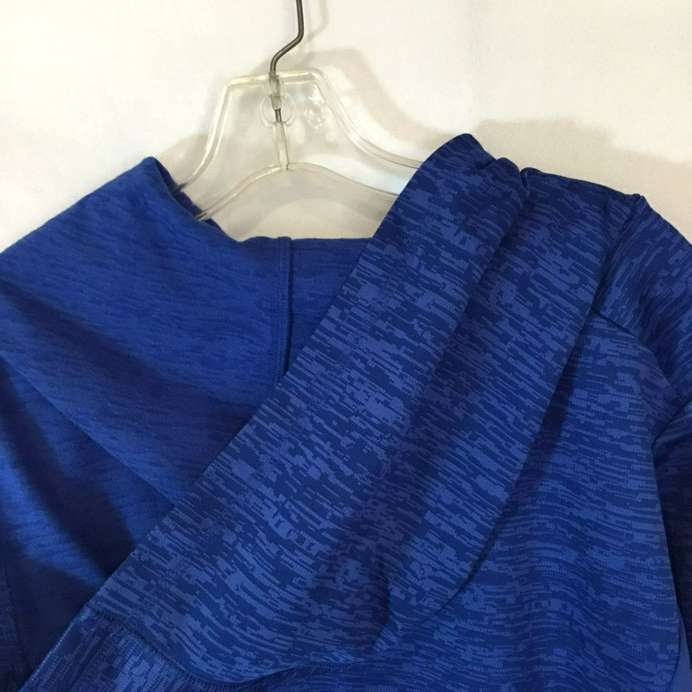 VF Imagewear Hooded Sweatshirt Pullover Running Women's Size Small in Royal Blue - Picture 7 of 9